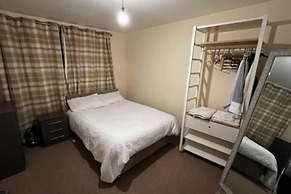 Your Home Away From Home in Leeds - on the Ring Rd