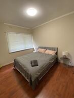 Mitcham train station  2 bedrooms unit