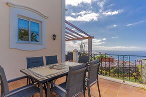 Villa Bougainvillea
