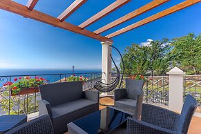 Villa Bougainvillea