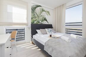 Dom Rajska by Renters