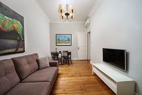 Meroddi Galata Flats