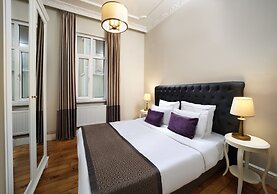 Meroddi Galata Flats