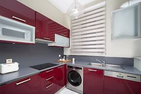 Meroddi Galata Flats