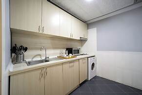 Meroddi Galata Flats