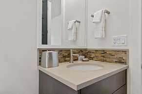 Stone 5 Bedroom Home by Redawning