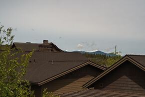 Stone 5 Bedroom Home by Redawning