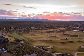 Stone 5 Bedroom Home by Redawning