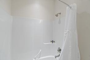 Stone 5 Bedroom Home by Redawning