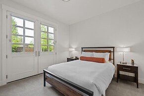 Stone 5 Bedroom Home by Redawning