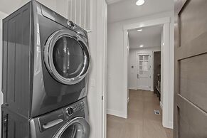 Stone 5 Bedroom Home by Redawning