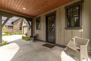 Stone 5 Bedroom Home by Redawning