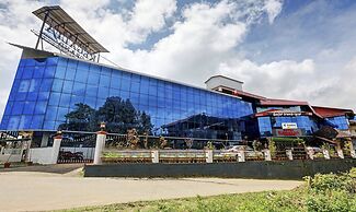 Itsy Hotels Regalia Grand, 500 Mtrs From Madikeri Fort