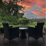 Arenal Roca Suites