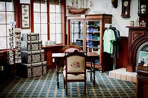 Miranda Gardens Resort