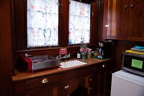 Miranda Gardens Resort