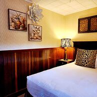 Miranda Gardens Resort