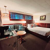 Miranda Gardens Resort