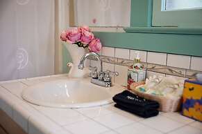 Miranda Gardens Resort