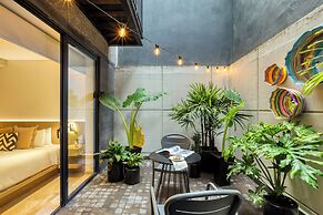 ULIV Edgar Allan Poe