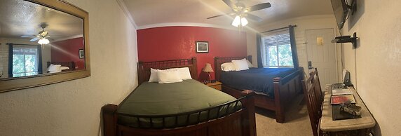 Sierra Woods Lodge