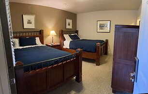 Sierra Woods Lodge
