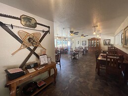 Sierra Woods Lodge