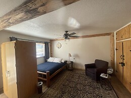 Sierra Woods Lodge