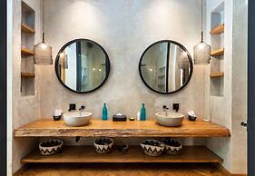 Villa Wolfe by Villa Finder