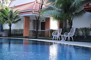 Sea Breeze Hotel & Villa