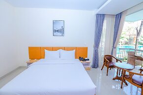 Sea Breeze Hotel & Villa