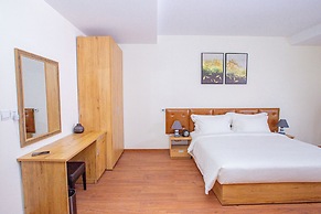 Sea Breeze Hotel & Villa