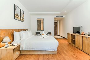 Sea Breeze Hotel & Villa