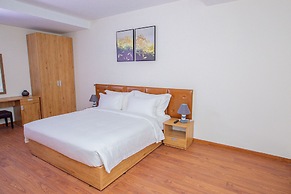 Sea Breeze Hotel & Villa