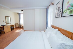 Sea Breeze Hotel & Villa