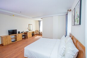 Sea Breeze Hotel & Villa