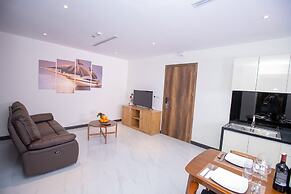 Sea Breeze Hotel & Villa