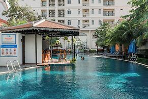 Sea Breeze Hotel & Villa