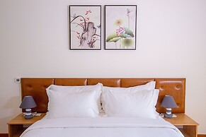 Sea Breeze Hotel & Villa