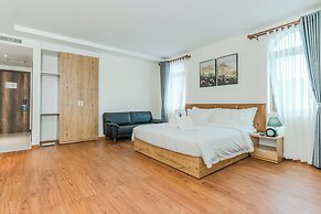 Sea Breeze Hotel & Villa