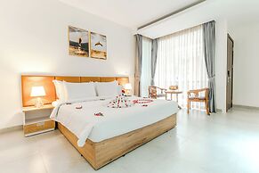 Sea Breeze Hotel & Villa