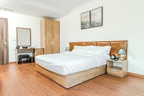 Sea Breeze Hotel & Villa