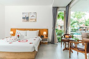 Sea Breeze Hotel & Villa