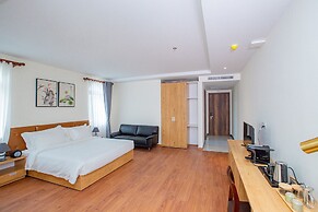 Sea Breeze Hotel & Villa