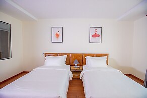 Sea Breeze Hotel & Villa