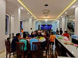 SONG HONG VIEW HOTEL