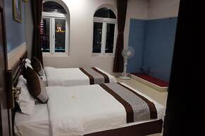 SONG HONG VIEW HOTEL