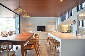 Greenhill Mountain City View 8BR Villa Heated Pool