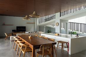 Greenhill Mountain City View 8BR Villa Heated Pool