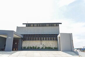 Greenhill Mountain City View 8BR Villa Heated Pool